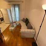 Calm Corner Delfon Апартаменты *