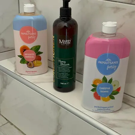 Calm Corner Delfon Апартаменты