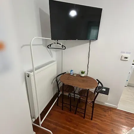 Calm Corner Delfon Апартаменты