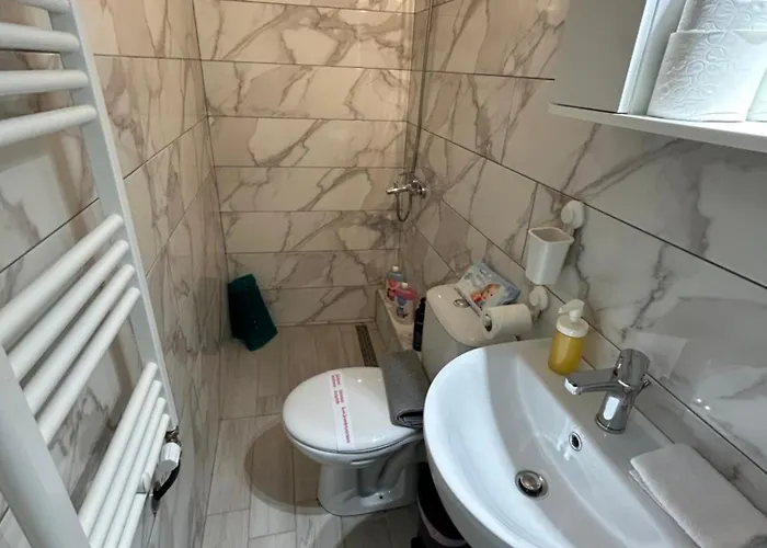 Calm Corner Delfon 公寓 塞萨洛尼基