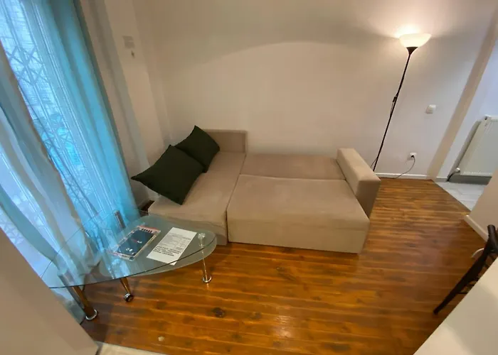 아파트 Calm Corner Delfon 테살로니키