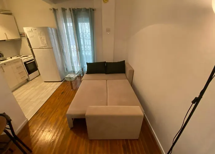 Calm Corner Delfon *